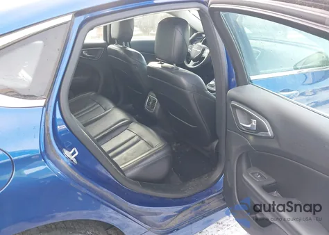 2015 Chrysler 200 C из США, поврежденный, VIN 1C3CCCCGXFN519877